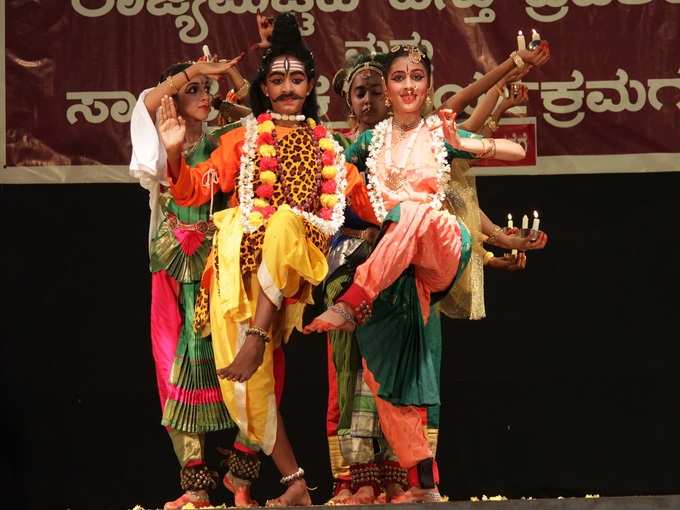 ರಂಜಿಸಿದ ಶಿವಪಾರ್ವತಿ ಪುರಾಣ ಕಥಾನೃತ್ಯ