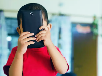 स्टडी: 1 से 5 साल के 87% बच्चे घुसे रहते हैं मोबाइल में, होगा बड़ा नुकसान