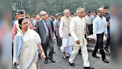 মুখ্যমন্ত্রীর অবস্থানে সিলমোহর নারায়ণন, মীরা কুমারদের