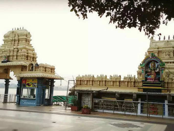 భద్రకాళి ఆలయం