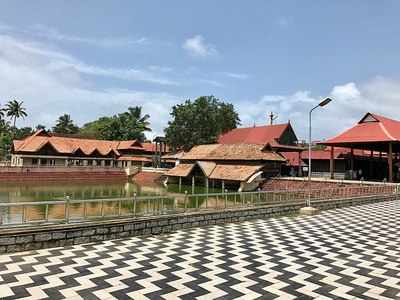 Krishna Temple : அம்பலப்புழா  ஸ்ரீ கிருஷ்ணா கோவிலுக்கு செல்வோம் வாங்க!