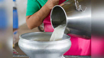 मिड डे मील: यूपी के सोनभद्र में 81 बच्चों में बांटा 1 लीटर दूध, जांच के आदेश