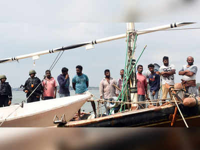 മത്സ്യബന്ധനബോട്ടിൽ അറബിക്കടൽ മുറിച്ചു കടന്ന സാഹസികത: യെമനിൽ നിന്ന് രക്ഷപെട്ട തൊഴിലാളികൾ കേരളതീരത്തണഞ്ഞു