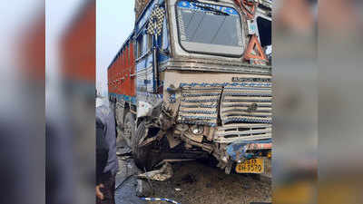 झारखंड में ट्रक से टकराई स्कॉर्पियो, बीजेपी नेता समेत चार लोगों की मौत