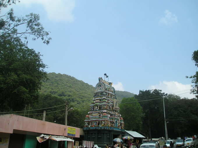 പഴമുതിര്‍ച്ചോലൈ