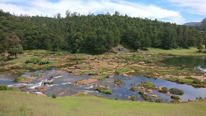 ​அழகிய பைக்காரா நீர்வீழ்ச்சி