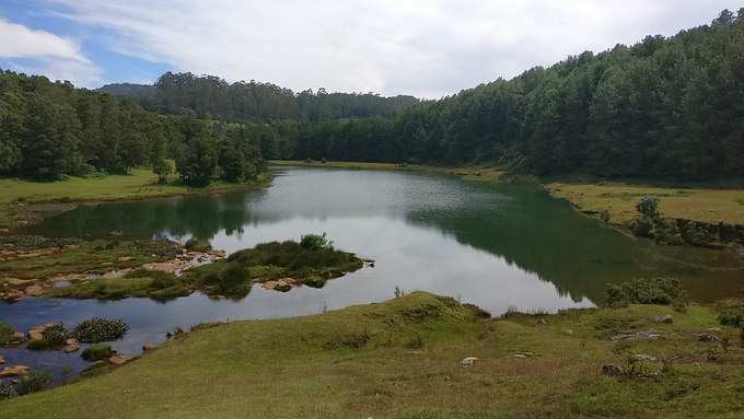 ​அழகிய பைக்காரா நீர்வீழ்ச்சி