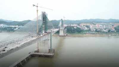 Cable bridge: హైదరాబాద్ తీగల వంతెన నిర్మాణంలో కీలక ఘట్టం.. ప్రత్యేకతలివే!