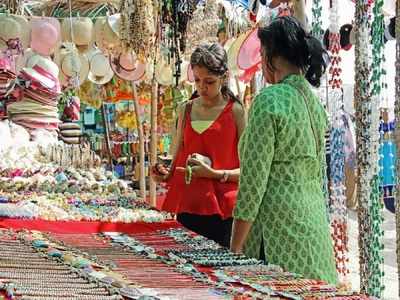 Shopping tour: കന്യാകുമാരിയിലെ ശംഖുമാല മുതല്‍ വിശാഖപട്ടണത്തെ ഡിസൈനര്‍ സാരി വരെ