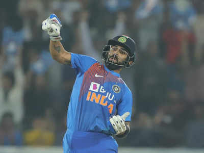 Virat Kohli: ஹைதராபாத்தில் வெஸ்ட் இண்டீஸை கொலை வெறியில் ‘என்கவுன்டர்’ பண்ண கோவக்கார ‘கிங்’ கோலி!