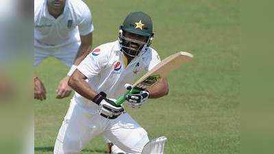 पाकिस्तान ने 10 साल बाद बल्लेबाज फवाद आलम को टीम में शामिल किया