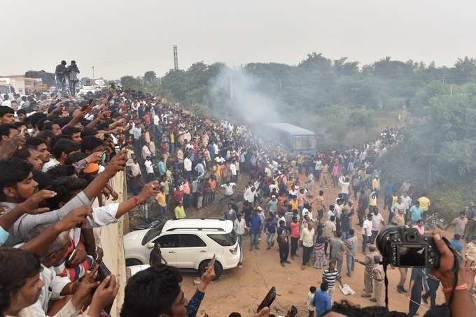 న్యాయం జరిగిందని ఉప్పొంగిన గుండెలు..