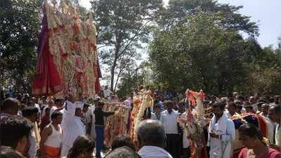 ಗುಡ್ಡಪ್ಪನನ್ನು  ನೇಮಿಸಿ ಪವಾಡ ಮಾಡಿದ ಬಸವ