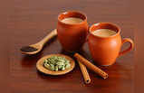 International Tea Day: चाय पीते हों या नहीं पर जरूर जानें ये बातें