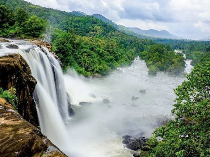 अथिरापल्ली फॉल्स, केरल