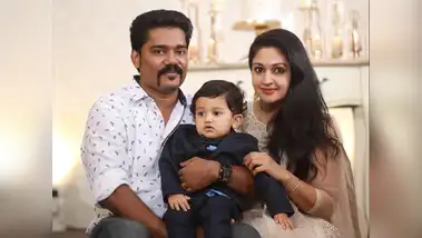 William Francis,'കെട്ട്യോളാണ് എന്‍റെ മാലാഖ ...