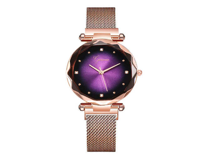 women watch