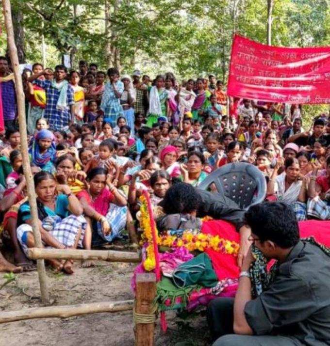 దండకారణ్యం ప్రజల భాషలో మాట్లాడుతూ..