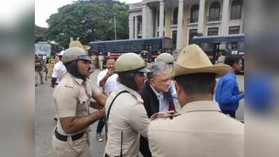 ಪೌರತ್ವ ಕಾಯ್ದೆ ವಿರೋಧಿಸಿ ಪ್ರತಿಭಟನೆ - ರಾಮಚಂದ್ರ ಗುಹಾ, ವಾಟಾಳ್ ನಾಗರಾಜ್ ಬಂಧನ