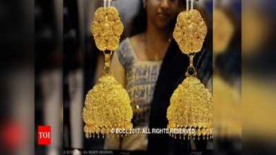 Today Gold Rate: వామ్మో.. భారీగా పెరిగిన బంగారం ధర.. పతనమైన వెండి!