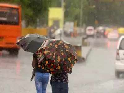 Chennai Rains: லைட்டா காட்டிய சாரல் மழை- தலைநகர் குளிர்ந்ததால் மக்கள் மகிழ்ச்சி!