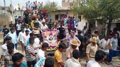 ವೀರ ಯೋಧ ವೀರೇಶ ಅಮರ ರಹೇ