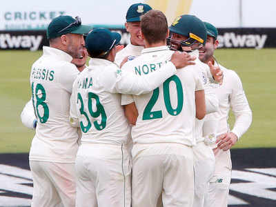 SA vs ENG: साउथ अफ्रीका ने इंग्लैंड को 107 रन से हराया, केशव की घातक बोलिंग
