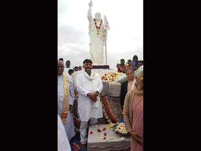 ವಿವಾದದ ಸುಳಿಯಲ್ಲಿ ಏಸು ಪ್ರತಿಮೆ ಭೂಮಿ..! ನಿಯಮ ಗಾಳಿಗೆ ತೂರಿ ಕಪಾಲ ಬೆಟ್ಟ ಪರಭಾರೆ..?