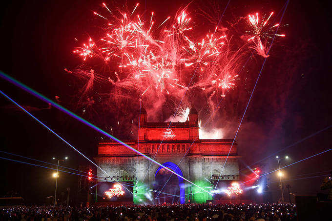 Happy New Year: గ్రాండ్‌ వెల్‌కమ్ టు 2020