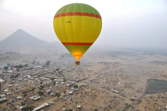 ബലൂണില്‍ പറക്കാം