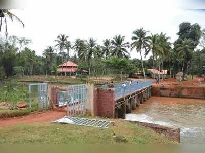 ಕಟಿಲೇಶ್ವರಿಯ ದ್ವೀಪ ದೇಗುಲದ ಚೆಲುವಿನ ತಿಲಕ ನಂದಿನಿ