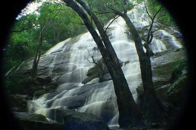 ​கிளியூர் அருவி