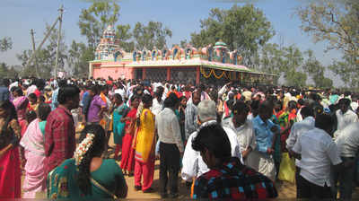 ಕಸ್ತೂರು ದೊಡ್ಡಮ್ಮ ತಾಯಿ ಚಿಕ್ಕಜಾತ್ರೆ ಸಂಭ್ರಮ