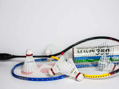 Amazon Sale : सस्ते दाम में खरीदें ये Badminton Set