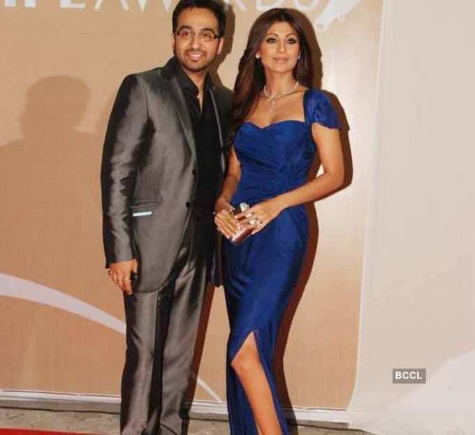 IPL Awards: Red carpet sizzle