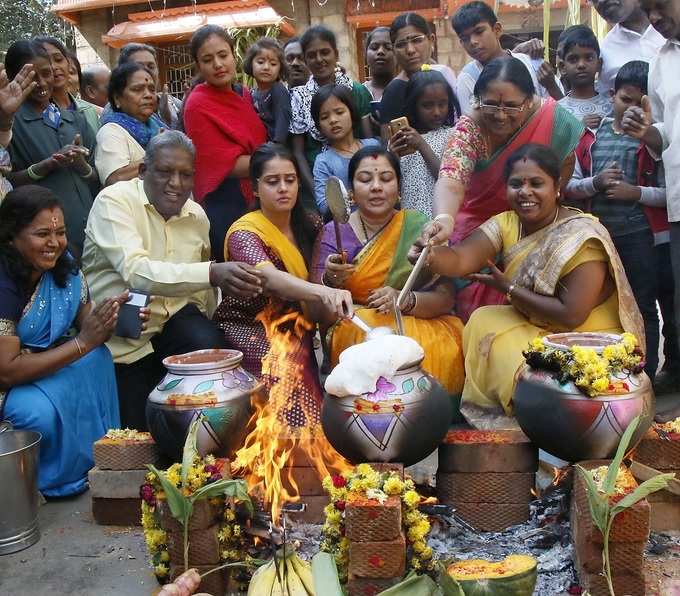 ಹೊಳೆ ದಂಡೆ ಊಟ