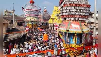 ಉಡುಪಿ ರಥಬೀದಿಯಲ್ಲಿ ಹಗಲು ರಥೋತ್ಸವ, ಚೂರ್ಣೋತ್ಸವ ಸಂಪನ್ನ