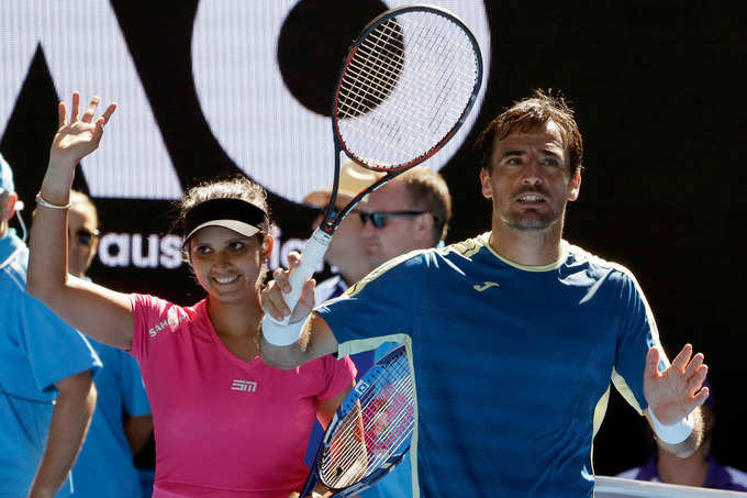 Sania Mirza reaches Australian Open final