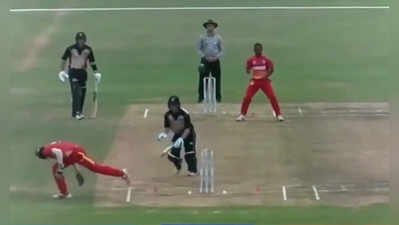 हा तर क्रिकेटमधील दुसरा धोनी; पाहा viral video