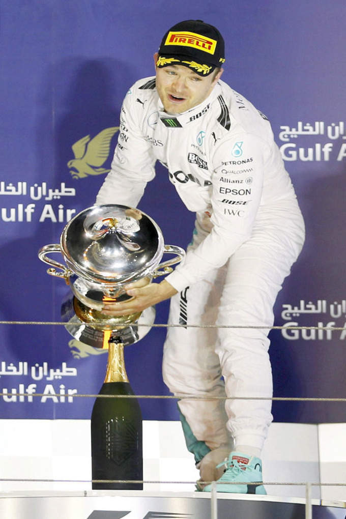 Rosberg maintains perfect start in Bahrain