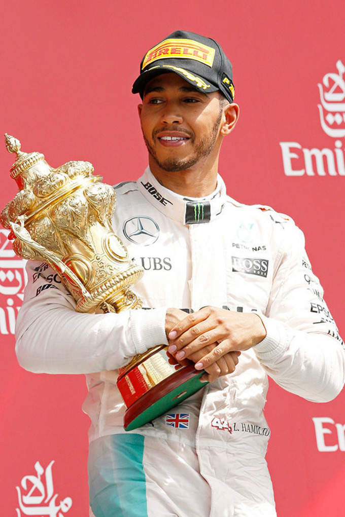 F1: Hamilton wins British GP