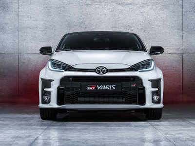 Toyota ने पेश की GR Yaris, कार में है दुनिया का सबसे पावरफुल 3 सिलिंडर इंजन