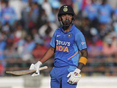 द्रविड़ जैसे महान बल्लेबाज से तुलना सम्मान की बात : राहुल