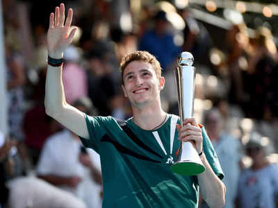 ऑकलैंड क्लासिक टेनिस: हम्बर्ट ने पहला एटीपी खिताब जीता