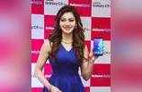 Urvashi unveils Samsung C9 Pro