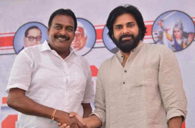 పార్టీకి దూరంగా ఉంటున్న జనసేన ఎమ్మెల్యే