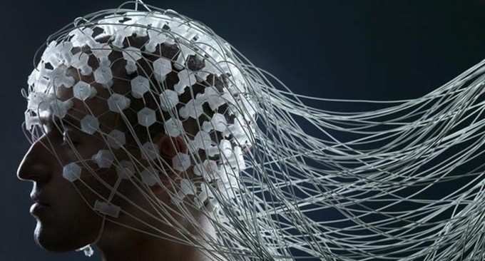 EEG ટેક્નોલોજી માઇન્ડ સેન્સિંગ પર કરે છે કામ