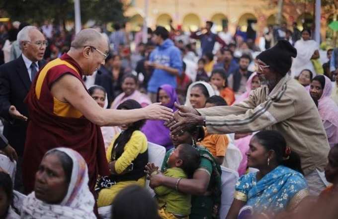 ખુલ્લી આંખે જન્મ