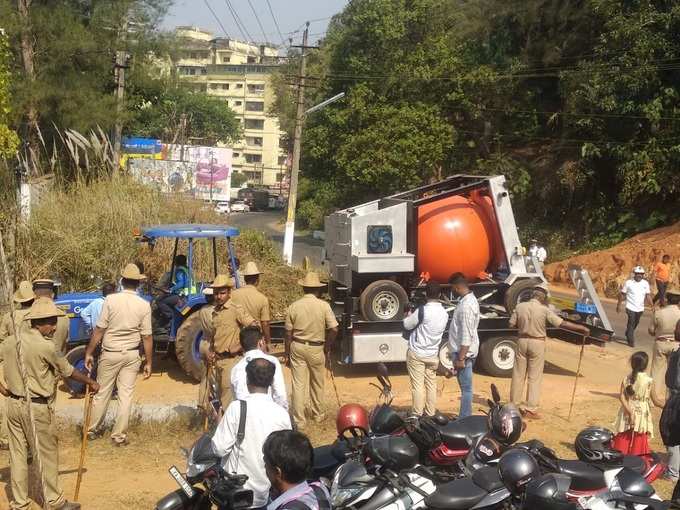 ​ಕೆಂಜಾರು ಮೈದಾನದಲ್ಲಿ ಬಾಂಬ್ ನಿಷ್ಕ್ರಿಯ ಕಾರ್ಯಾಚರಣೆ