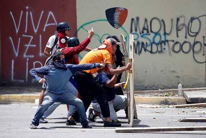 Opposition strike paralyzes Venezuela